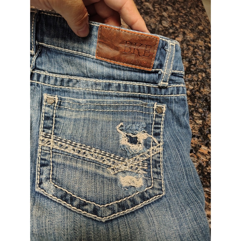 BKE Stella Medium Wash Distressed Denim Shorts Womens 28 Low Rise Blue - Picture 8 of 8